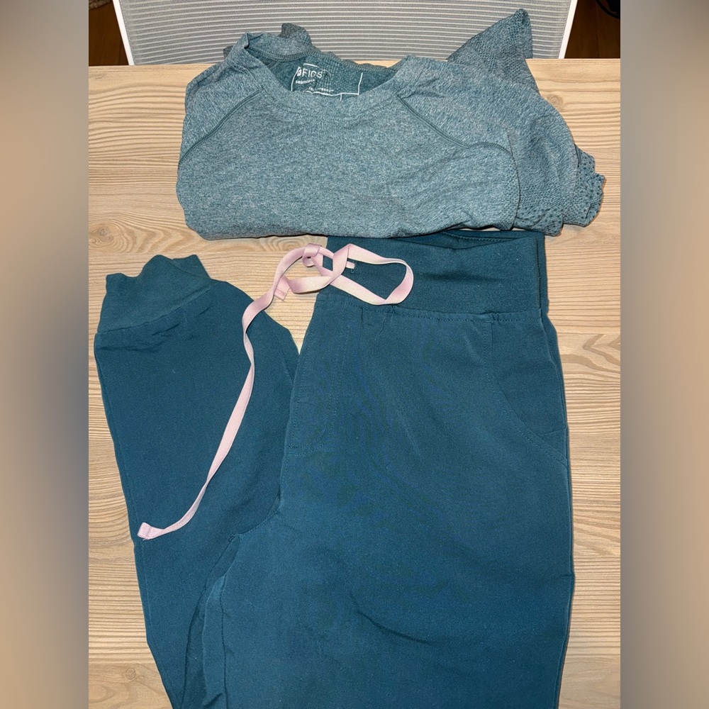 FIGS Caribbean Blue with Pink Tie High Waisted Bottom scrub set